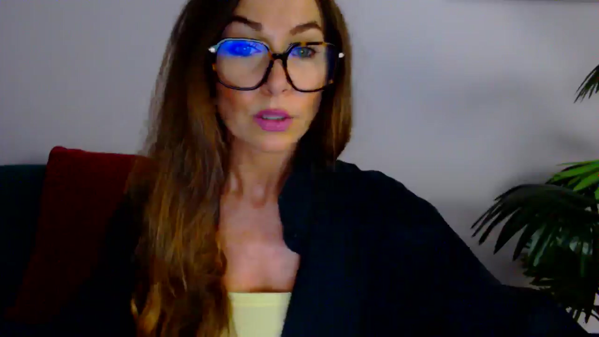 Gallery image thumbnail from Delilah_sweet's myfreecams stream on, 08/28/2025, 13:51 image 6 of 20