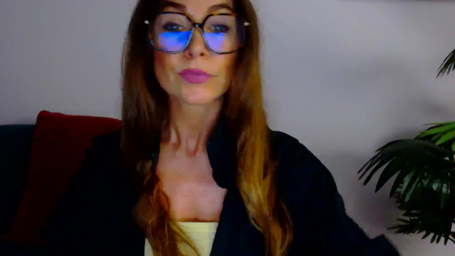 Gallery image thumbnail from Delilah_sweet's myfreecams stream on, 08/28/2025, 13:51 image 9 of 20