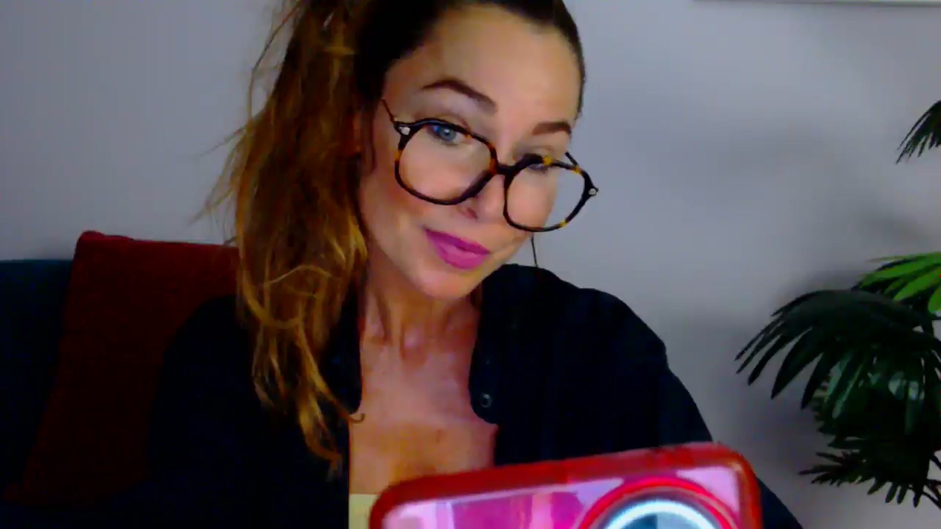 Gallery image thumbnail from Delilah_sweet's myfreecams stream on, 08/28/2025, 14:18 image 6 of 20
