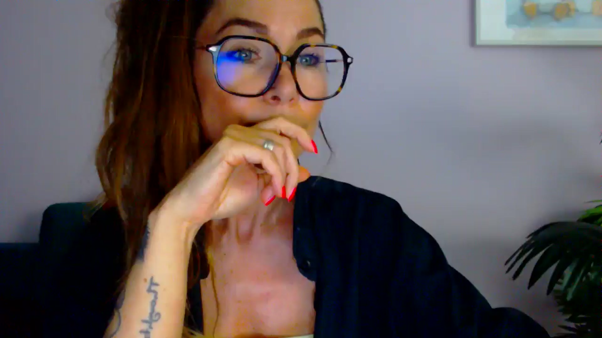 Gallery image thumbnail from Delilah_sweet's myfreecams stream on, 08/28/2025, 14:18 image 20 of 20