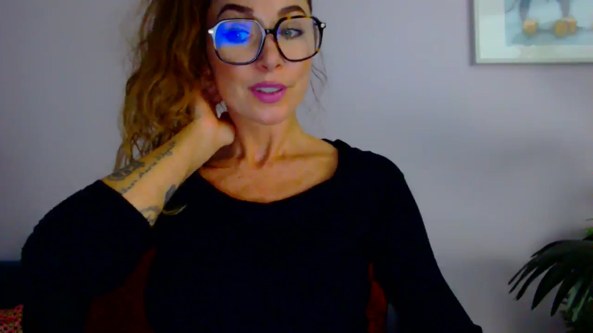 Gallery image thumbnail from Delilah_sweet's myfreecams stream on, 09/03/2025, 15:34 image 16 of 20