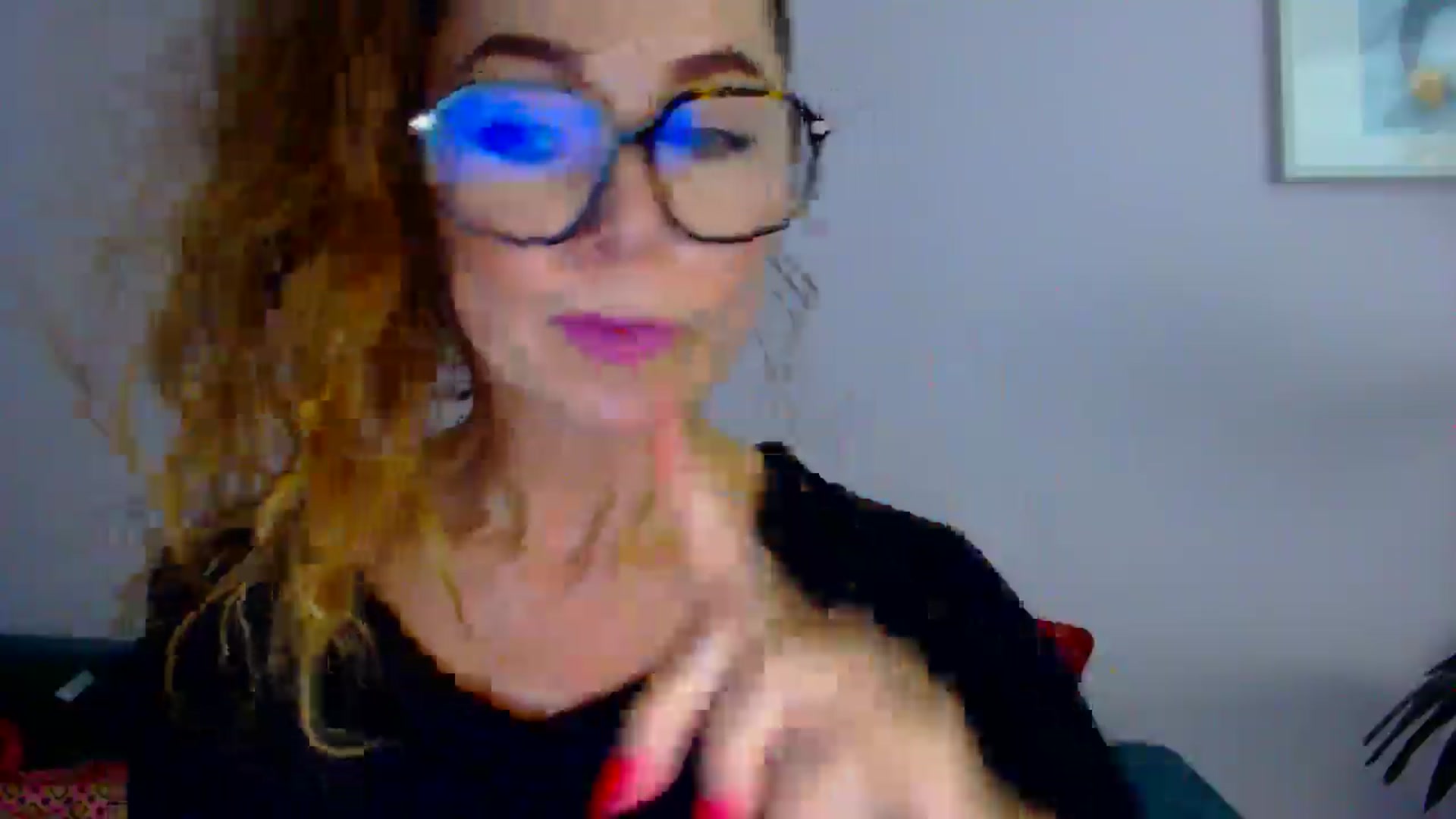 Gallery image thumbnail from Delilah_sweet's myfreecams stream on, 09/03/2025, 15:34 image 3 of 20
