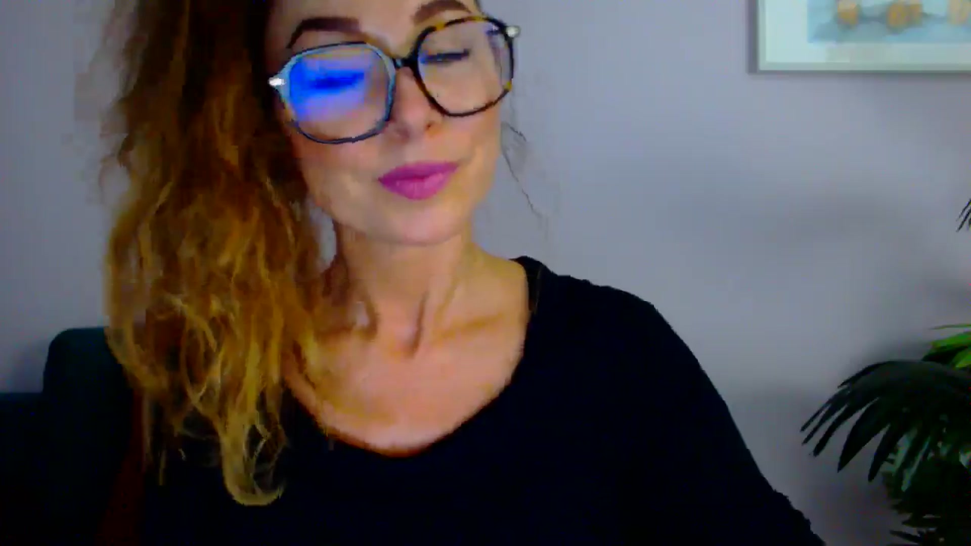 Gallery image thumbnail from Delilah_sweet's myfreecams stream on, 09/03/2025, 15:50 image 10 of 20