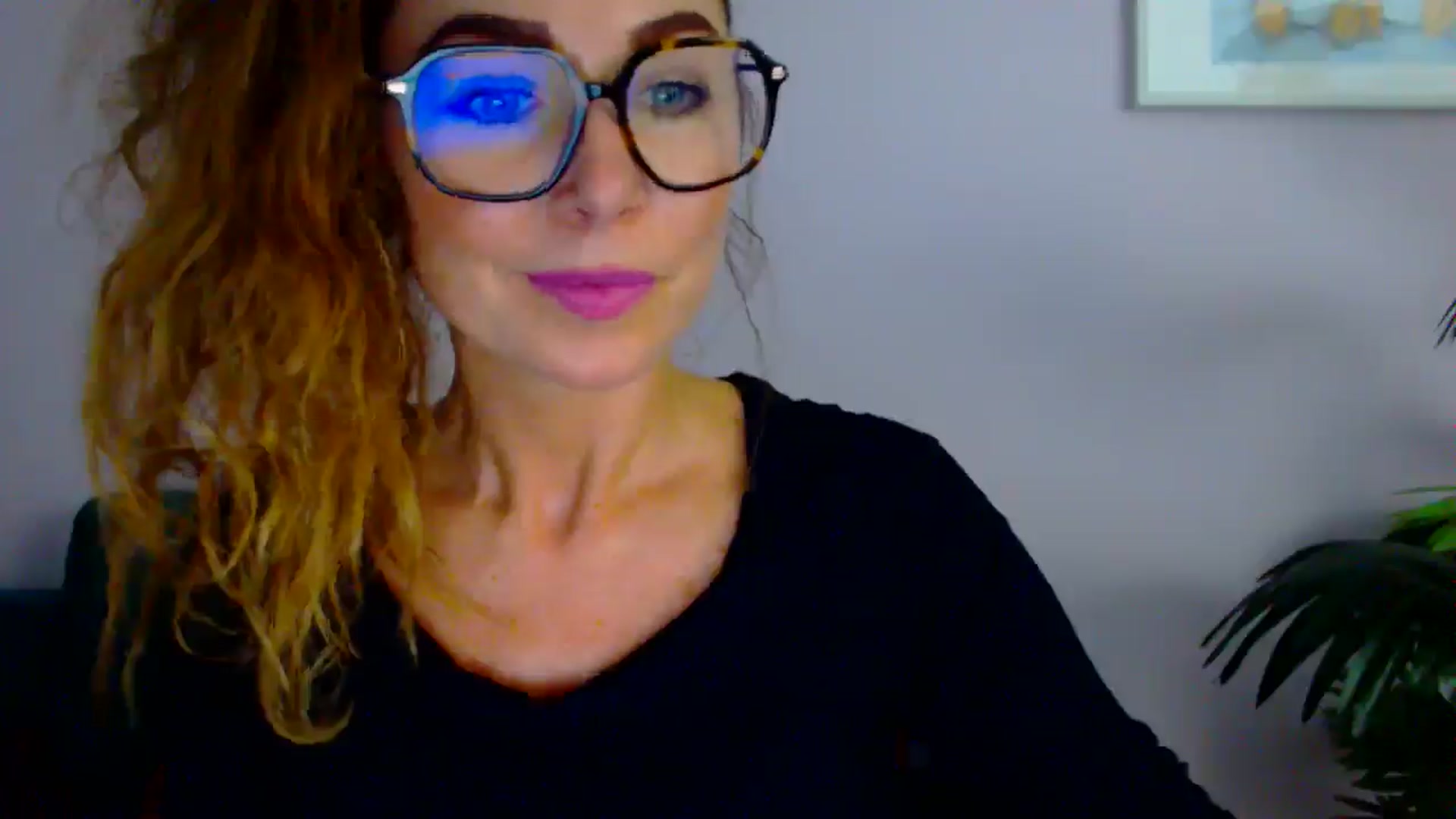 Gallery image thumbnail from Delilah_sweet's myfreecams stream on, 09/03/2025, 15:50 image 5 of 20