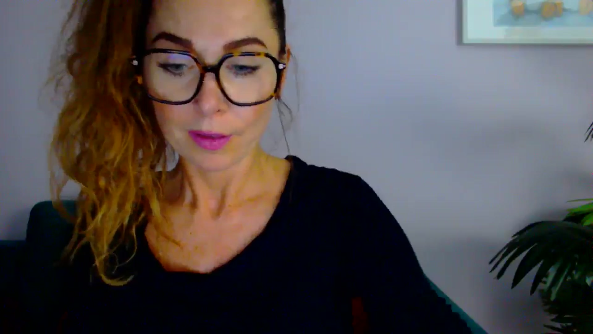 Gallery image thumbnail from Delilah_sweet's myfreecams stream on, 09/03/2025, 15:50 image 17 of 20