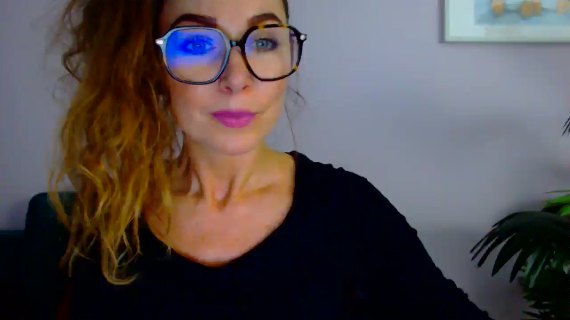 Gallery image thumbnail from Delilah_sweet's myfreecams stream on, 09/03/2025, 15:50 image 1 of 20