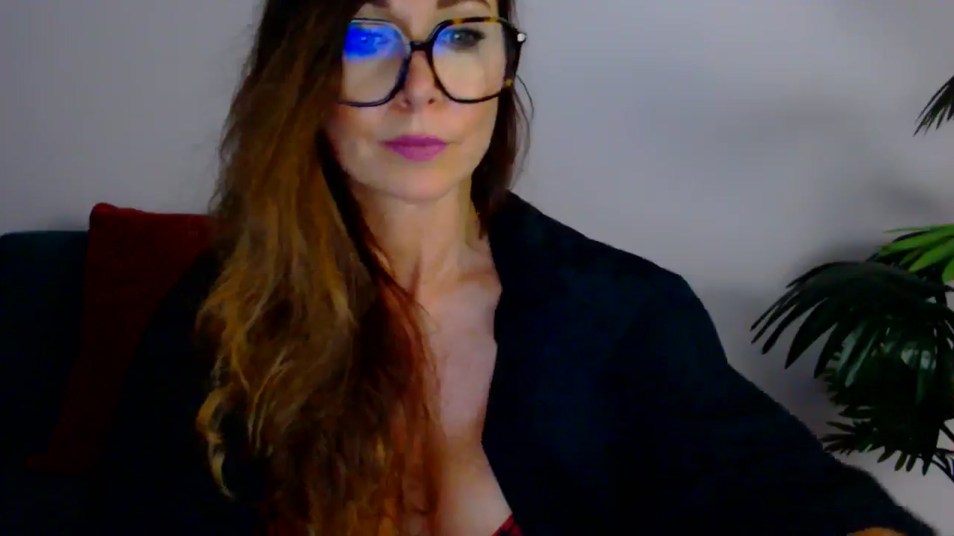 Gallery image thumbnail from Delilah_sweet's myfreecams stream on, 09/08/2025, 18:23 image 19 of 20