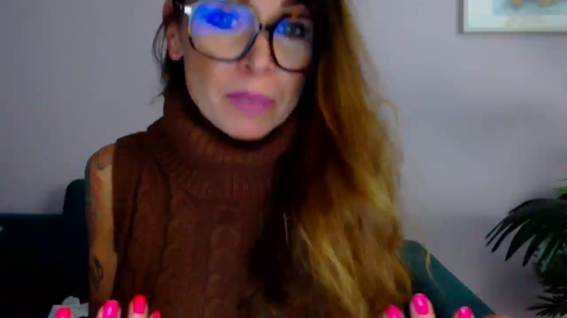 Gallery image thumbnail from Delilah_sweet's myfreecams stream on, 09/09/2025, 15:33 image 12 of 20
