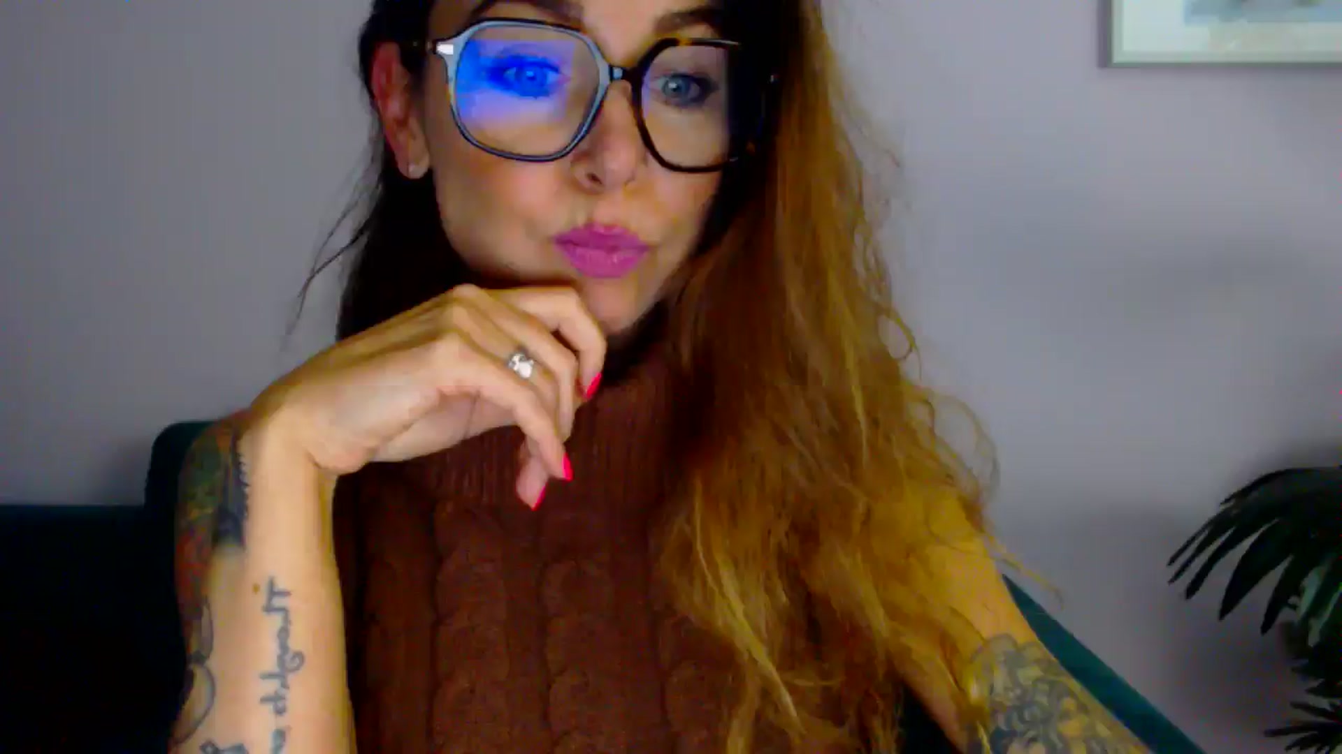 Gallery image thumbnail from Delilah_sweet's myfreecams stream on, 09/09/2025, 17:42 image 2 of 20