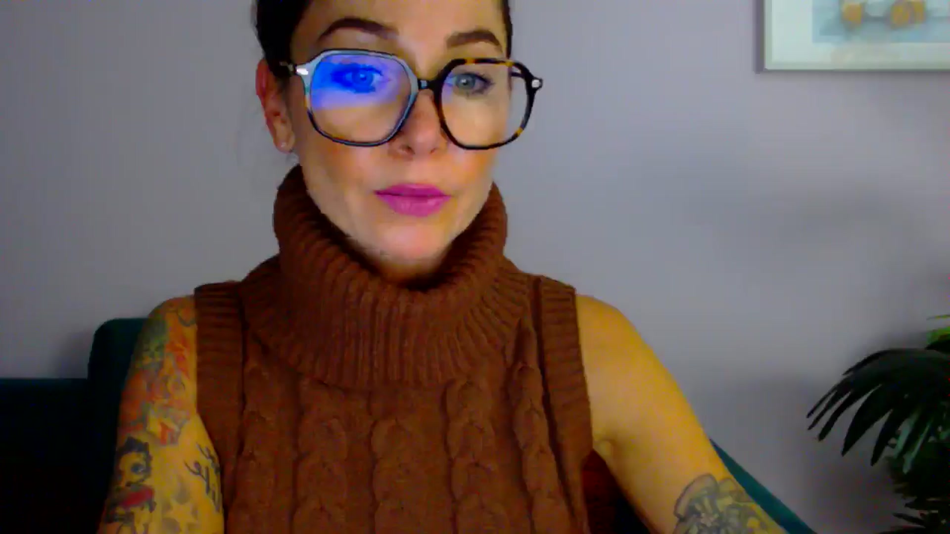 Gallery image thumbnail from Delilah_sweet's myfreecams stream on, 09/09/2025, 17:42 image 17 of 20