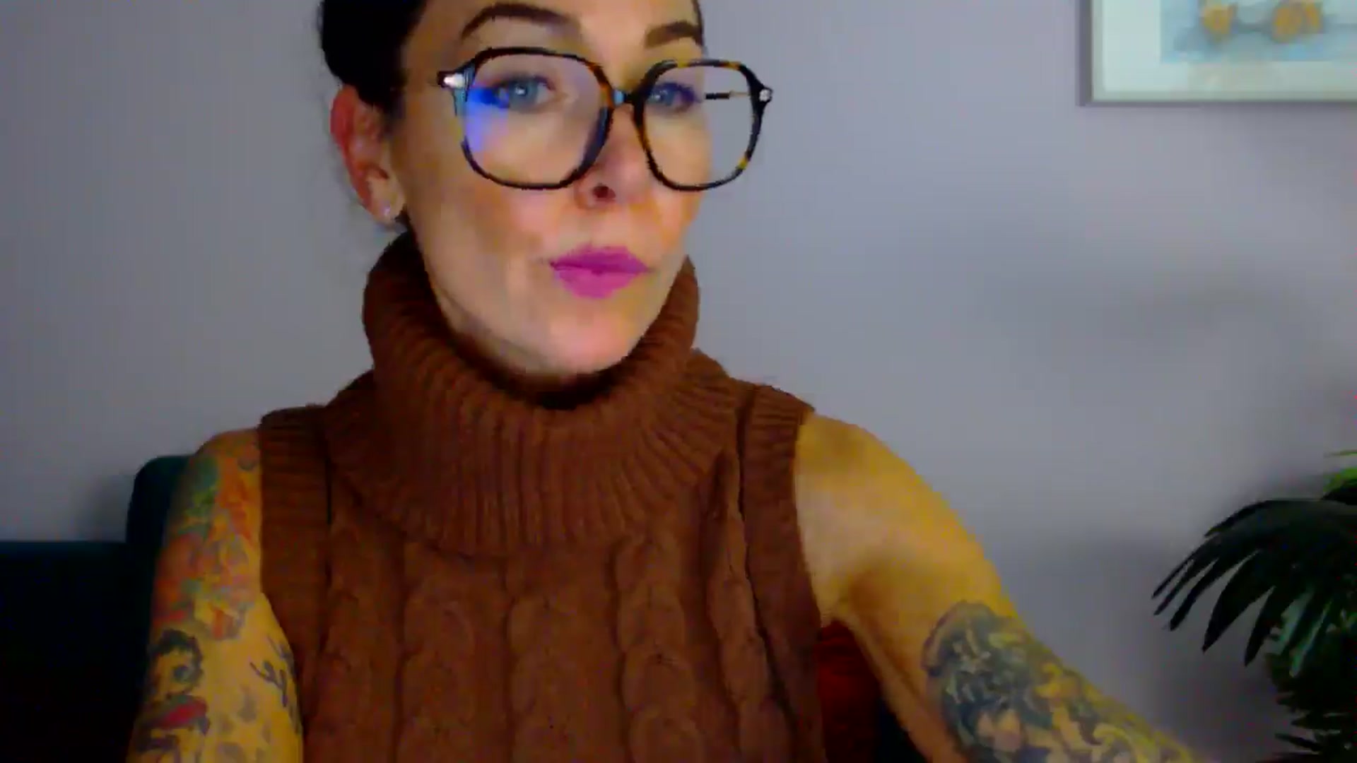 Gallery image thumbnail from Delilah_sweet's myfreecams stream on, 09/09/2025, 17:42 image 18 of 20