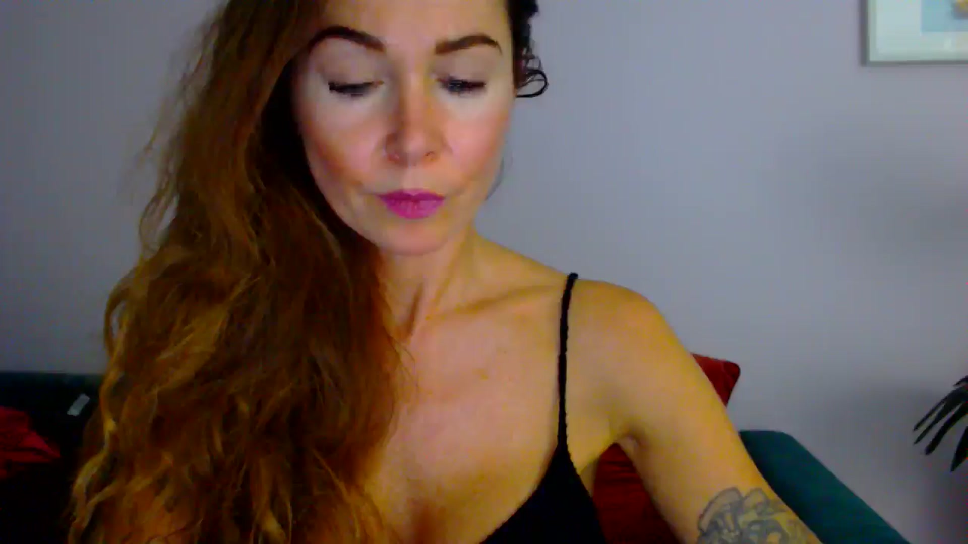 Gallery image thumbnail from Delilah_sweet's myfreecams stream on, 09/10/2025, 15:48 image 4 of 20