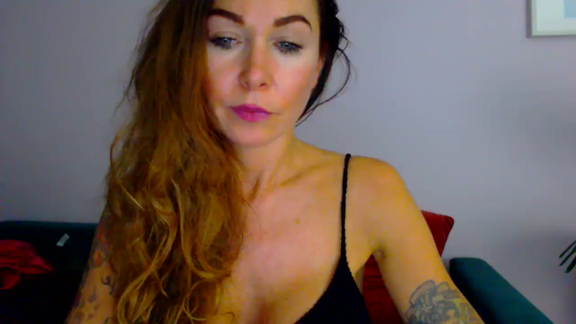 Gallery image thumbnail from Delilah_sweet's myfreecams stream on, 09/10/2025, 15:48 image 18 of 20