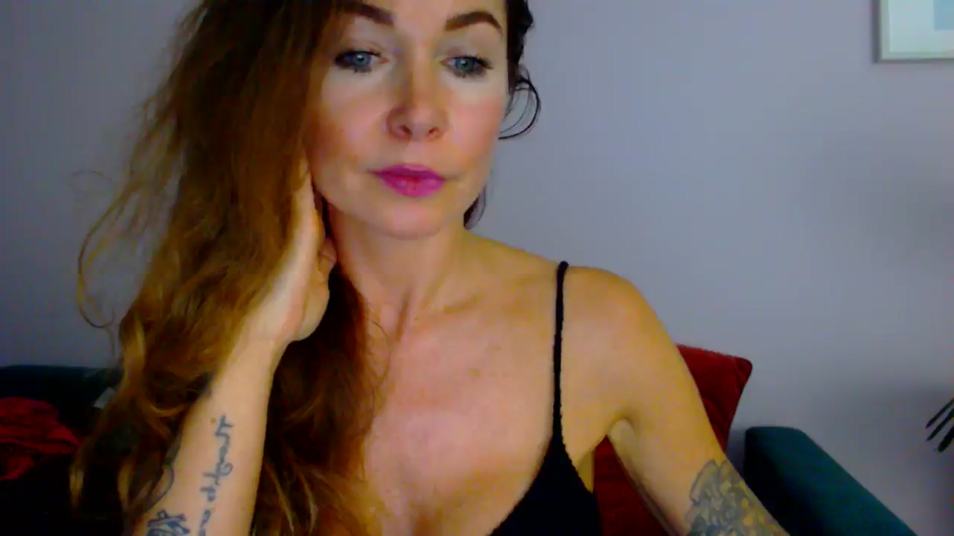Gallery image thumbnail from Delilah_sweet's myfreecams stream on, 09/10/2025, 15:48 image 11 of 20