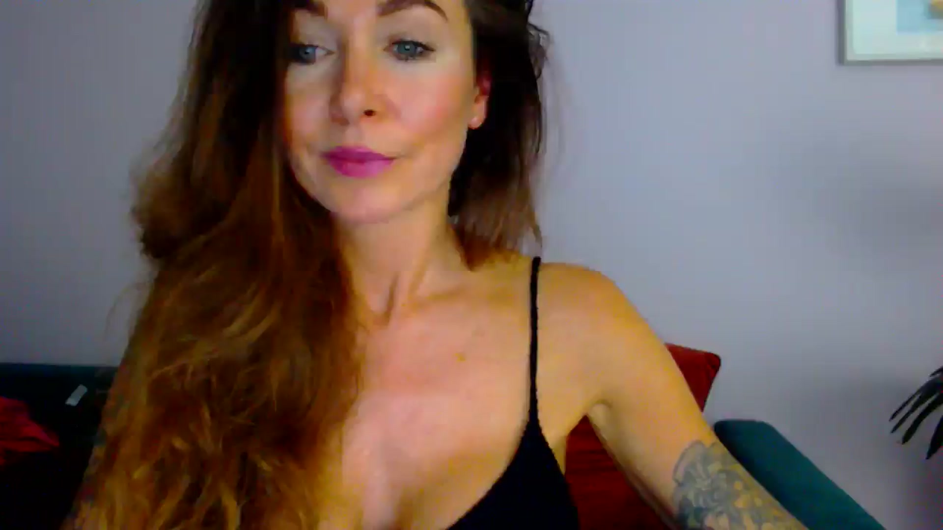 Gallery image thumbnail from Delilah_sweet's myfreecams stream on, 09/10/2025, 15:48 image 1 of 20