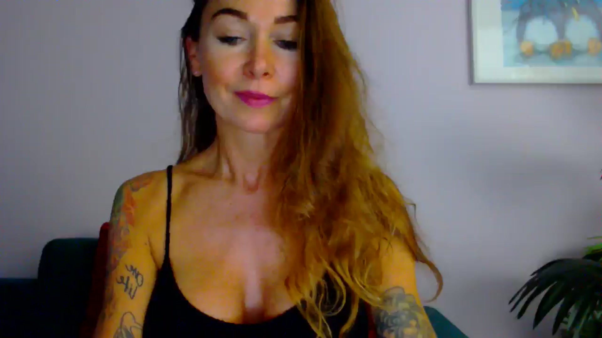 Gallery image thumbnail from Delilah_sweet's myfreecams stream on, 09/10/2025, 16:50 image 6 of 20