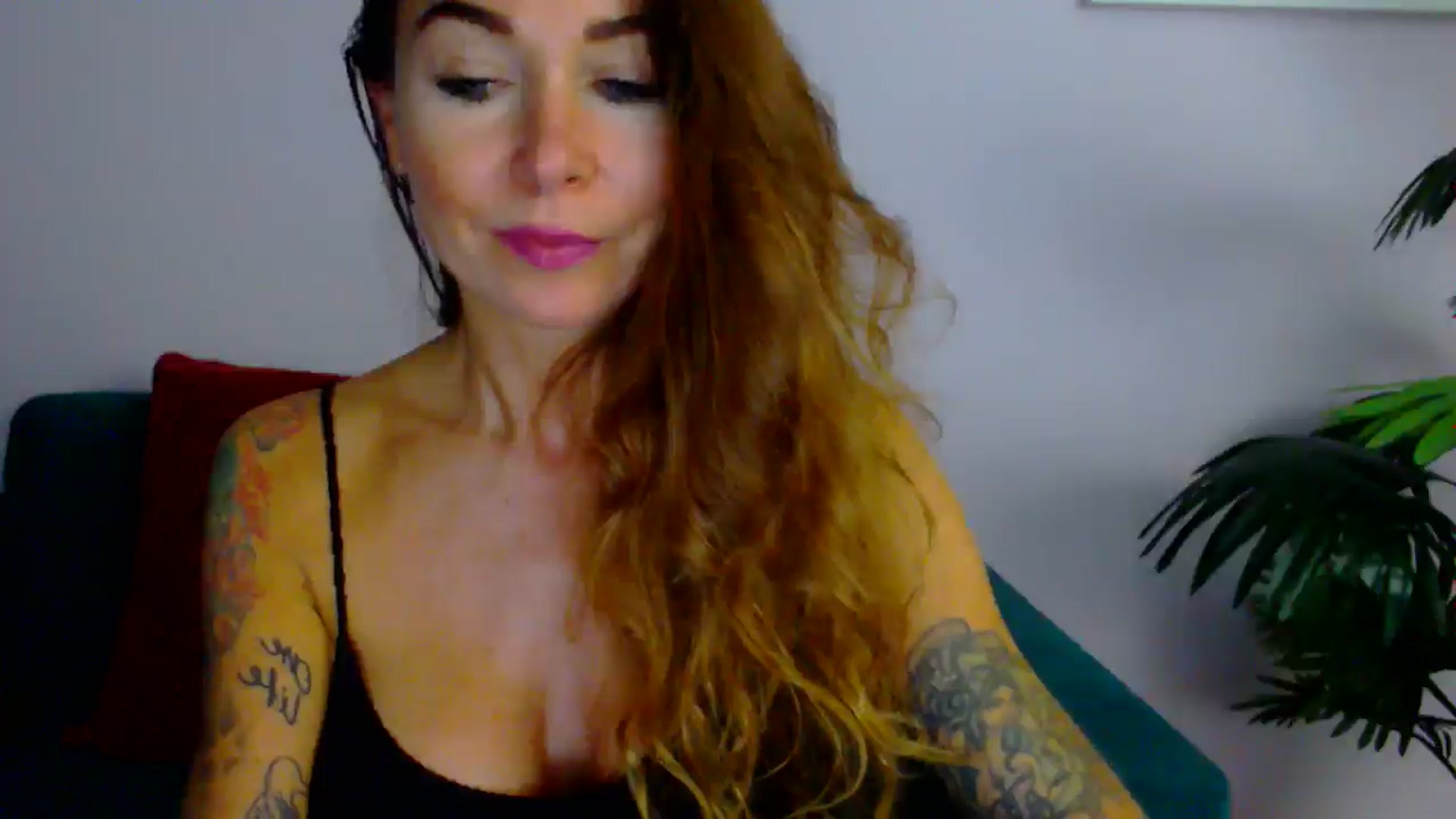 Gallery image thumbnail from Delilah_sweet's myfreecams stream on, 09/10/2025, 16:50 image 16 of 20