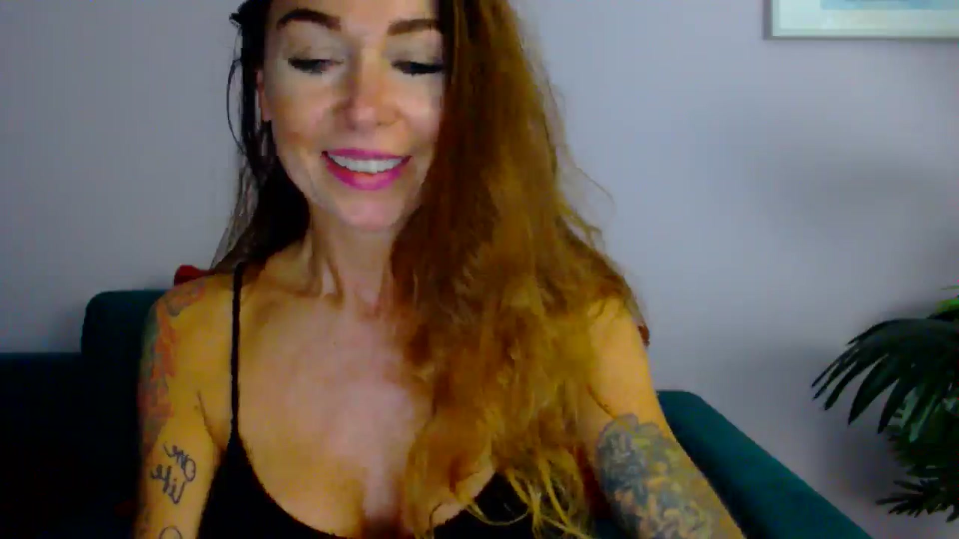 Gallery image thumbnail from Delilah_sweet's myfreecams stream on, 09/10/2025, 18:07 image 8 of 20