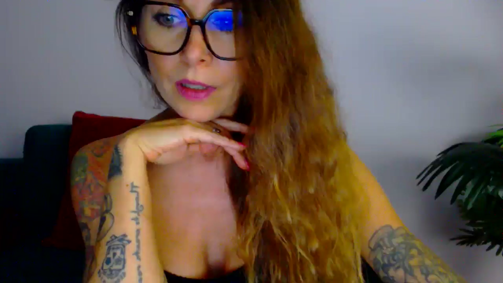 Gallery image thumbnail from Delilah_sweet's myfreecams stream on, 09/11/2025, 14:43 image 4 of 20