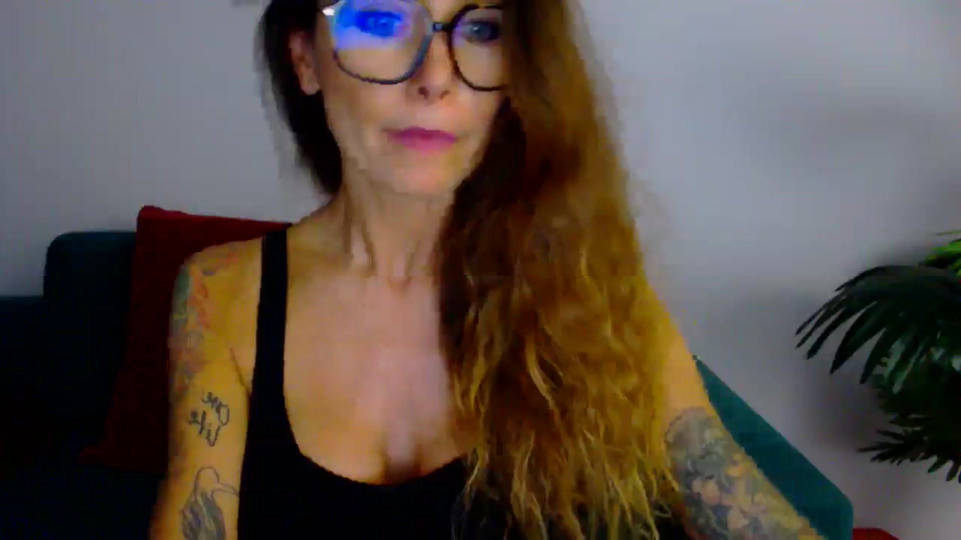 Gallery image thumbnail from Delilah_sweet's myfreecams stream on, 09/11/2025, 14:43 image 6 of 20