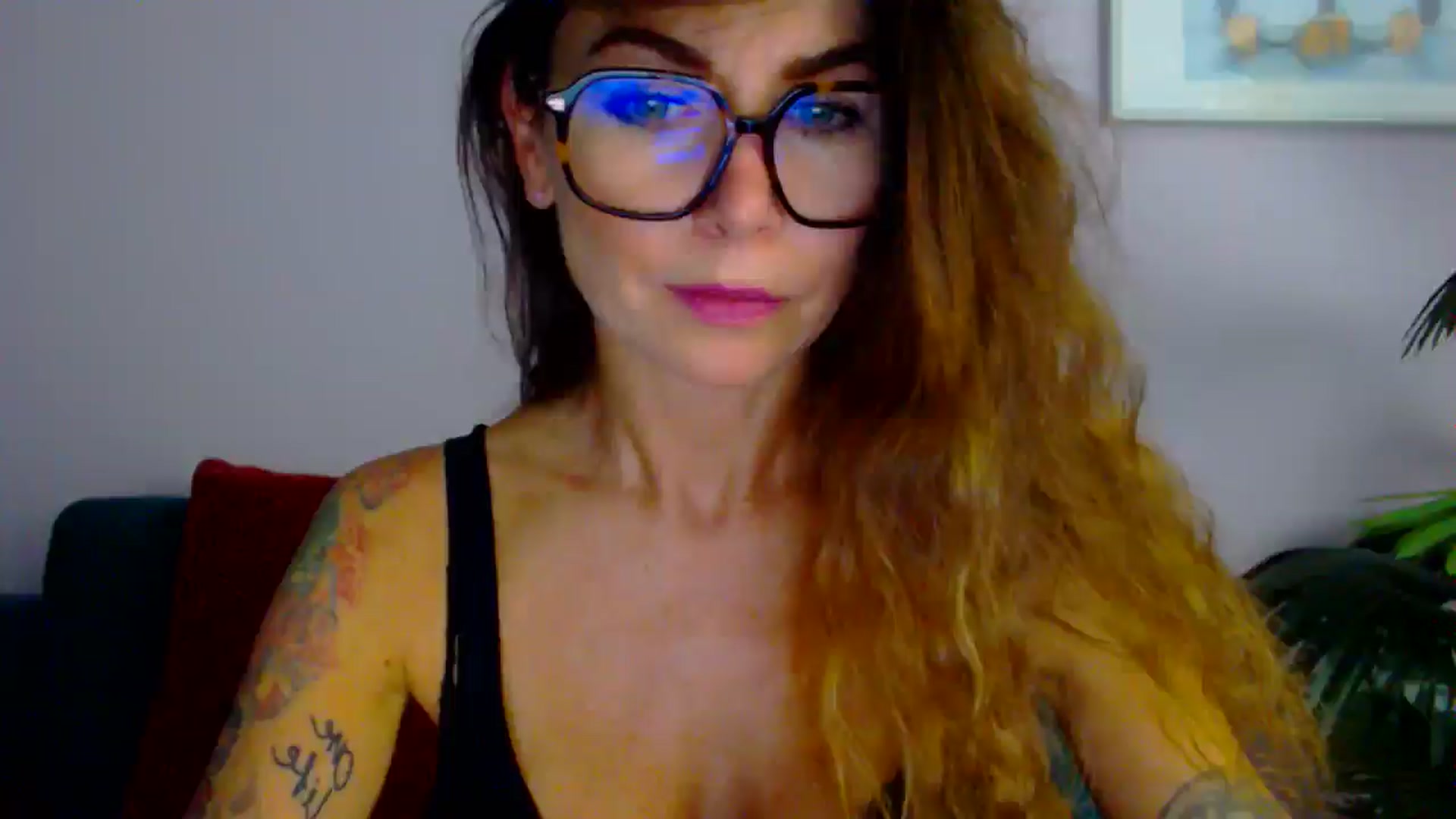 Gallery image thumbnail from Delilah_sweet's myfreecams stream on, 09/11/2025, 15:20 image 4 of 20