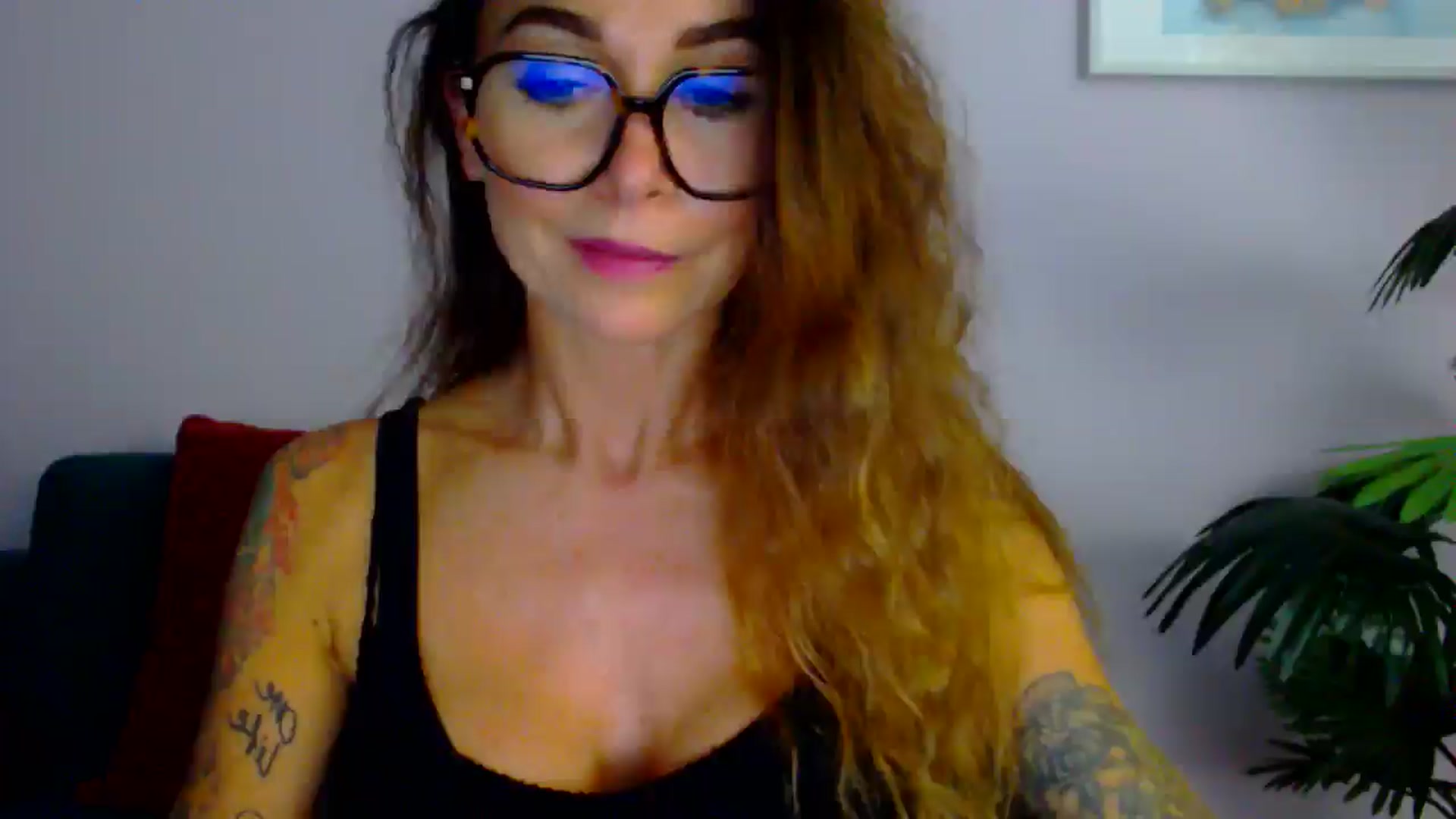 Gallery image thumbnail from Delilah_sweet's myfreecams stream on, 09/11/2025, 15:20 image 9 of 20