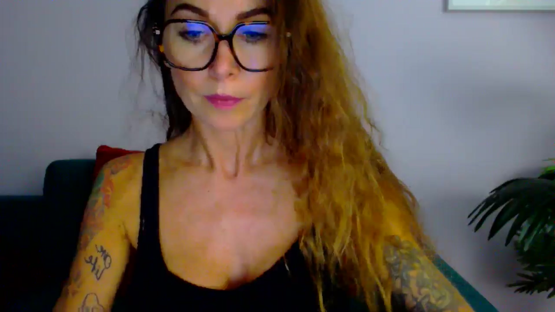 Gallery image thumbnail from Delilah_sweet's myfreecams stream on, 09/11/2025, 15:41 image 18 of 20