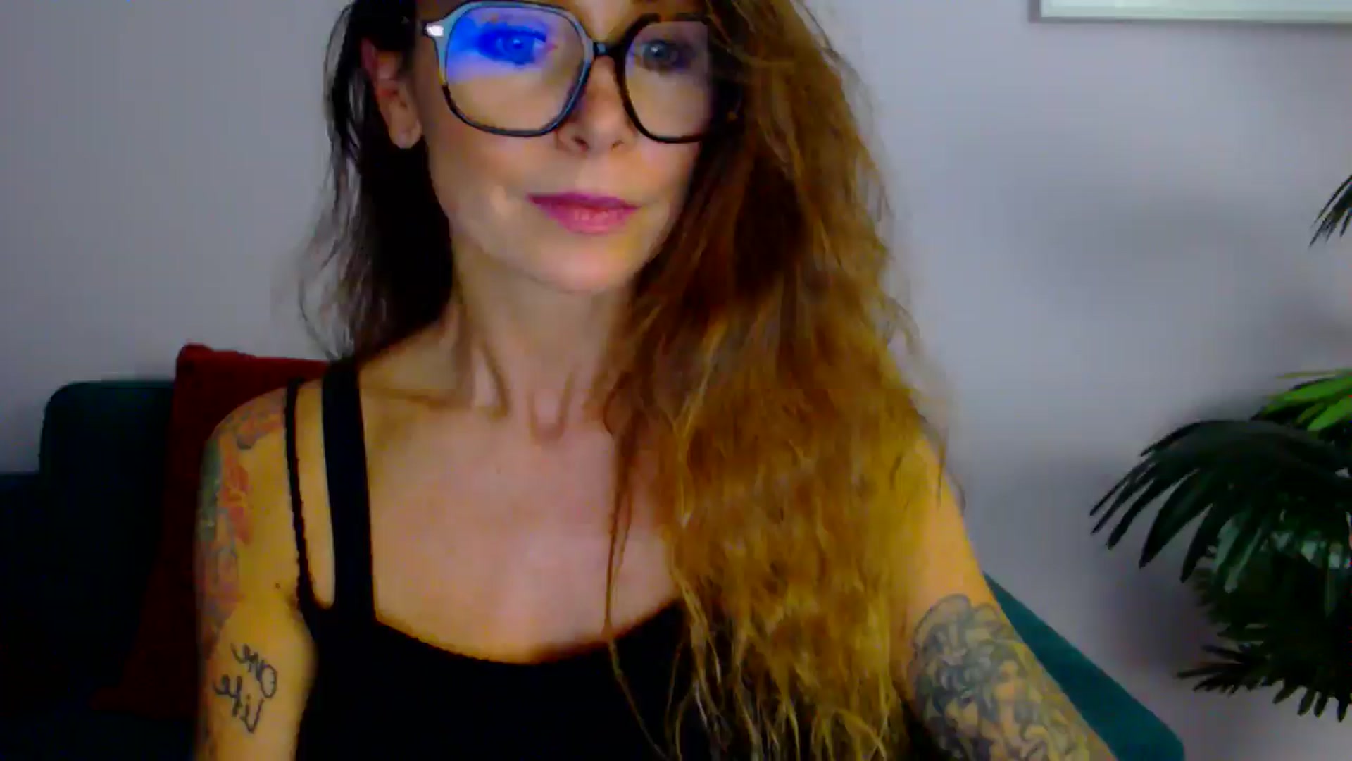 Gallery image thumbnail from Delilah_sweet's myfreecams stream on, 09/11/2025, 16:37 image 10 of 20