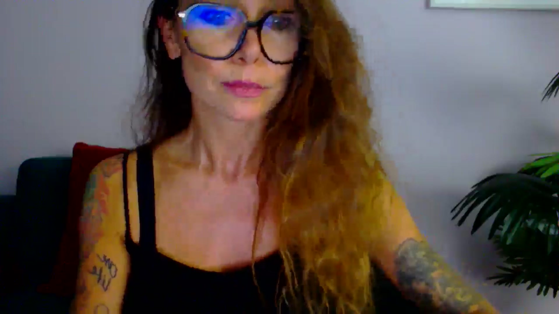 Gallery image thumbnail from Delilah_sweet's myfreecams stream on, 09/11/2025, 16:37 image 18 of 20