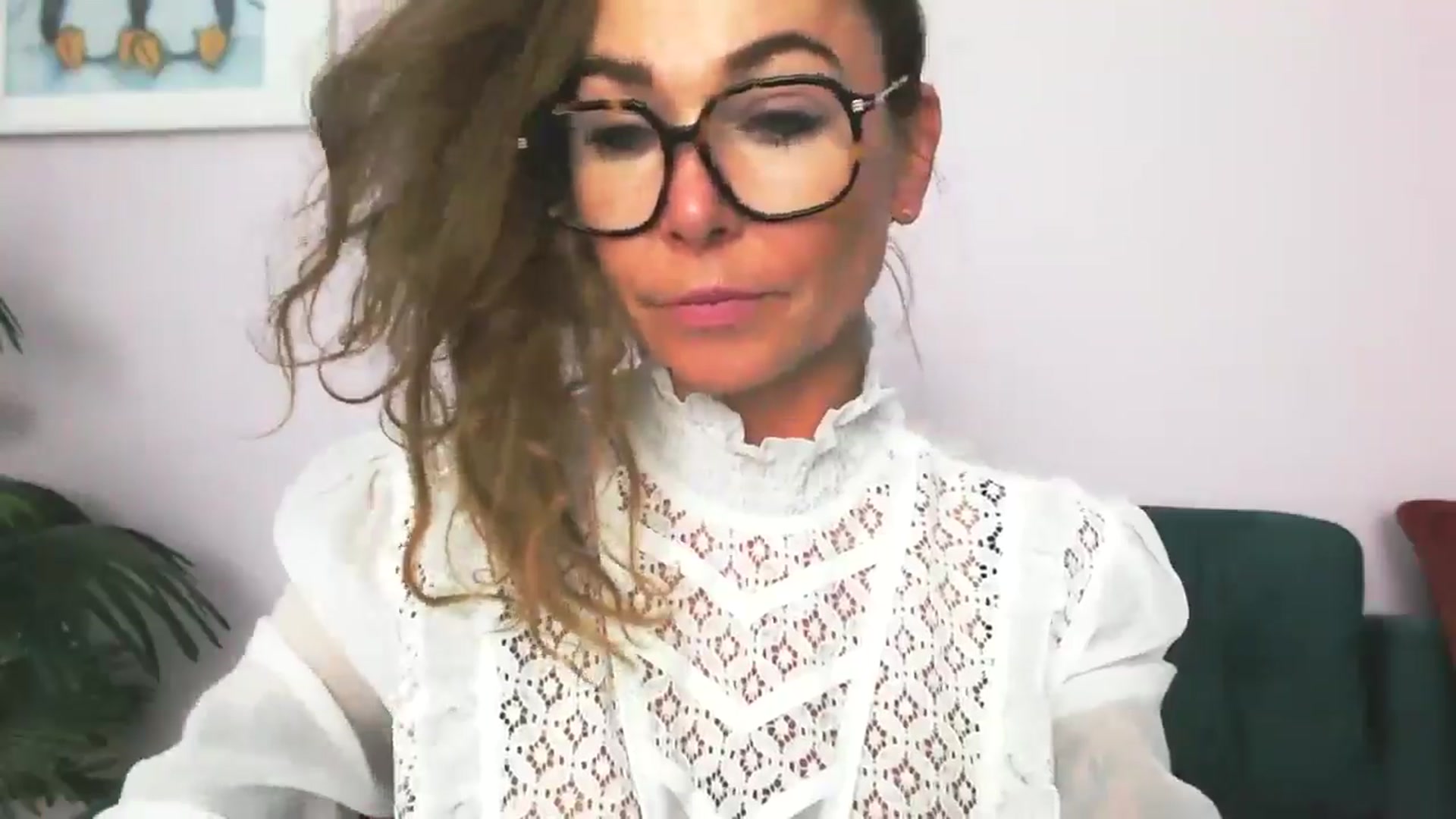 Gallery image thumbnail from Delilah_sweet's myfreecams stream on, 09/15/2025, 16:00 image 19 of 20