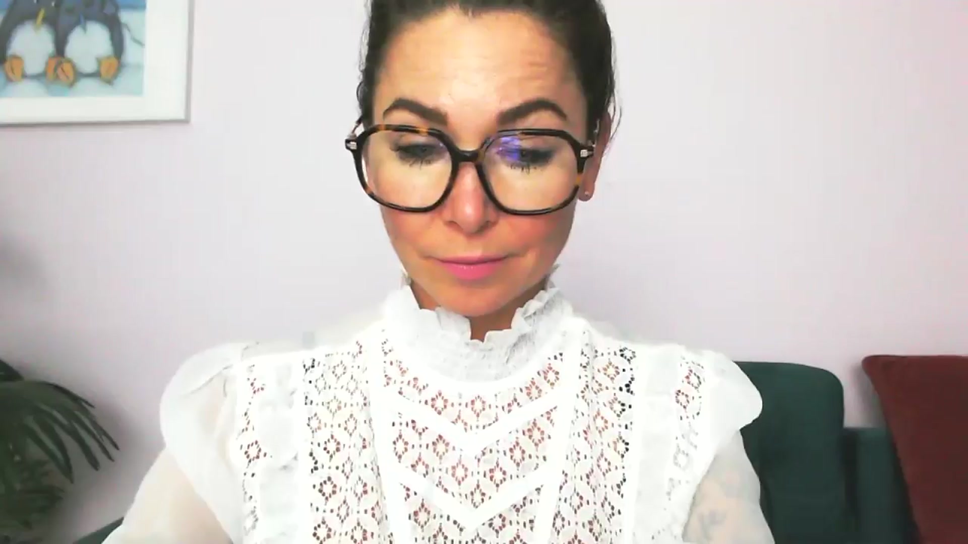 Gallery image thumbnail from Delilah_sweet's myfreecams stream on, 09/15/2025, 16:46 image 5 of 20