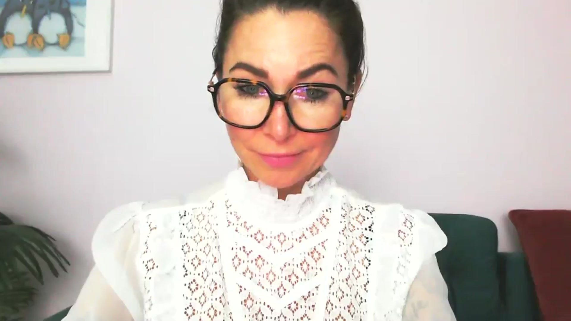 Gallery image thumbnail from Delilah_sweet's myfreecams stream on, 09/15/2025, 16:46 image 6 of 20