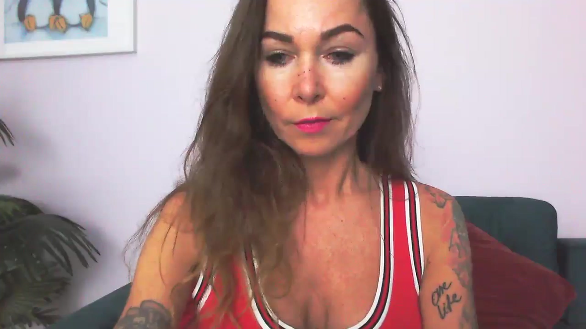 Gallery image thumbnail from Delilah_sweet's myfreecams stream on, 09/16/2025, 15:31 image 19 of 20