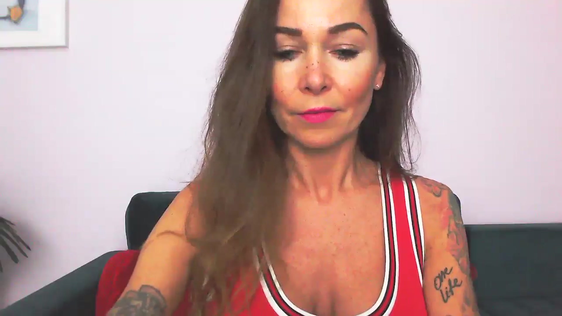 Gallery image thumbnail from Delilah_sweet's myfreecams stream on, 09/16/2025, 15:31 image 8 of 20