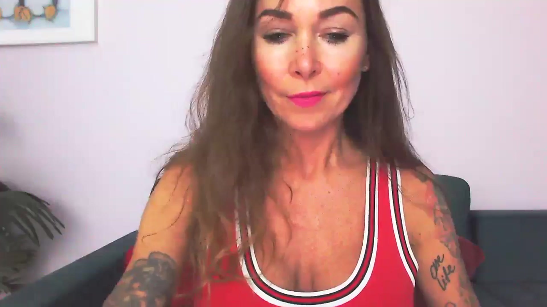 Gallery image thumbnail from Delilah_sweet's myfreecams stream on, 09/16/2025, 16:04 image 3 of 20