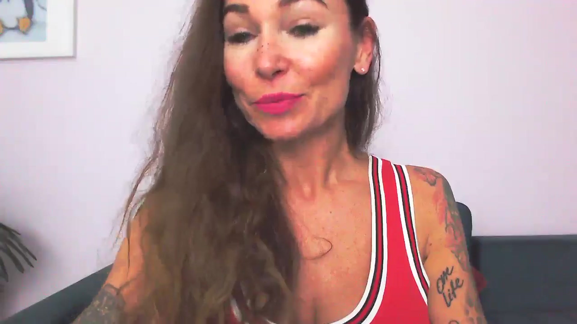 Gallery image thumbnail from Delilah_sweet's myfreecams stream on, 09/16/2025, 16:41 image 2 of 20