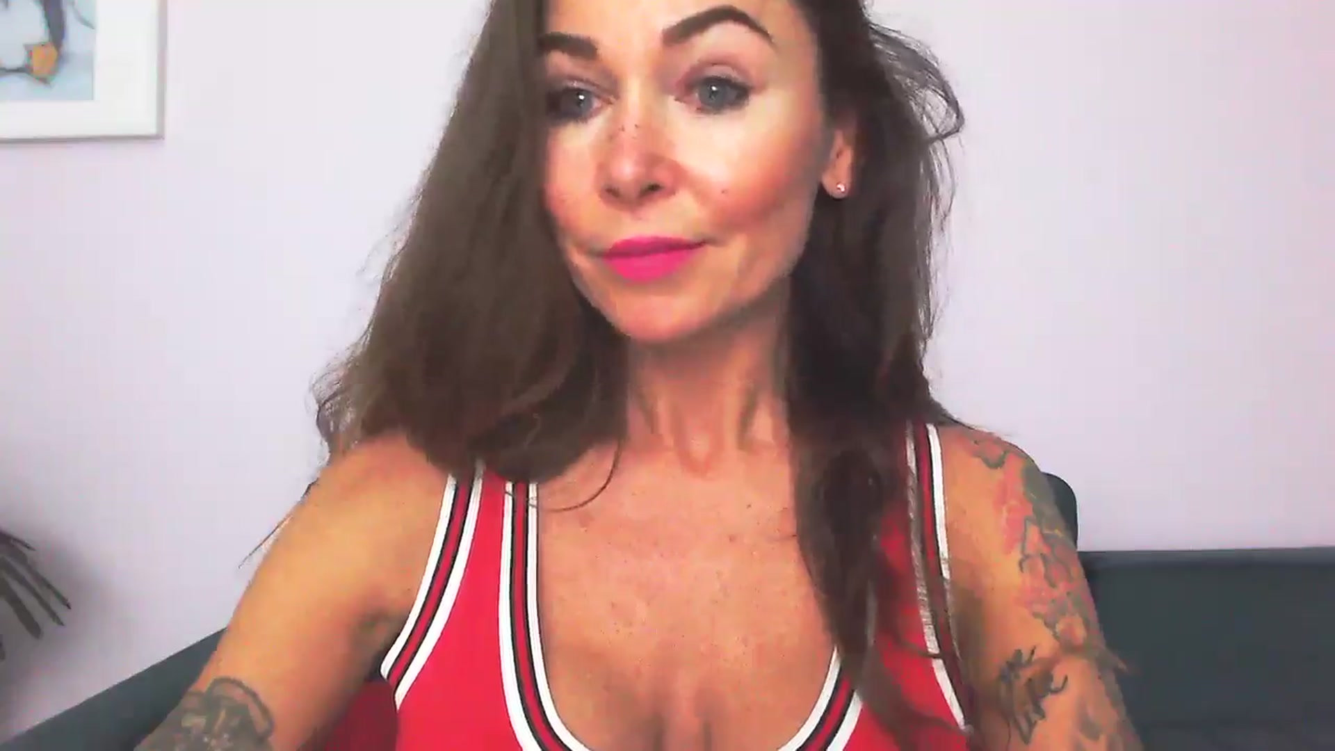 Gallery image thumbnail from Delilah_sweet's myfreecams stream on, 09/16/2025, 16:41 image 17 of 20
