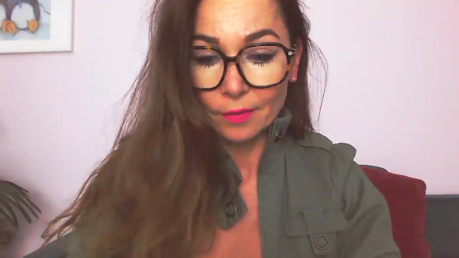 Gallery image thumbnail from Delilah_sweet's myfreecams stream on, 09/17/2025, 15:45 image 15 of 20
