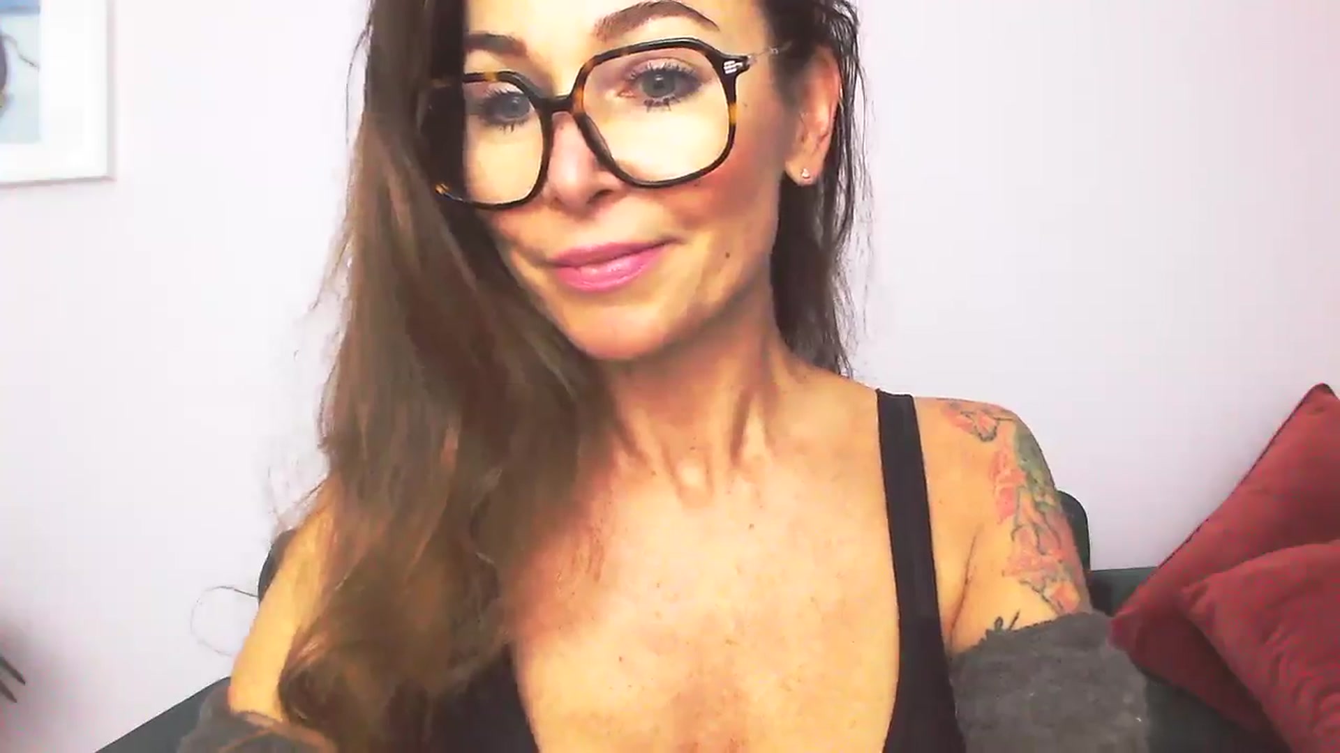 Gallery image thumbnail from Delilah_sweet's myfreecams stream on, 09/22/2025, 15:14 image 9 of 20