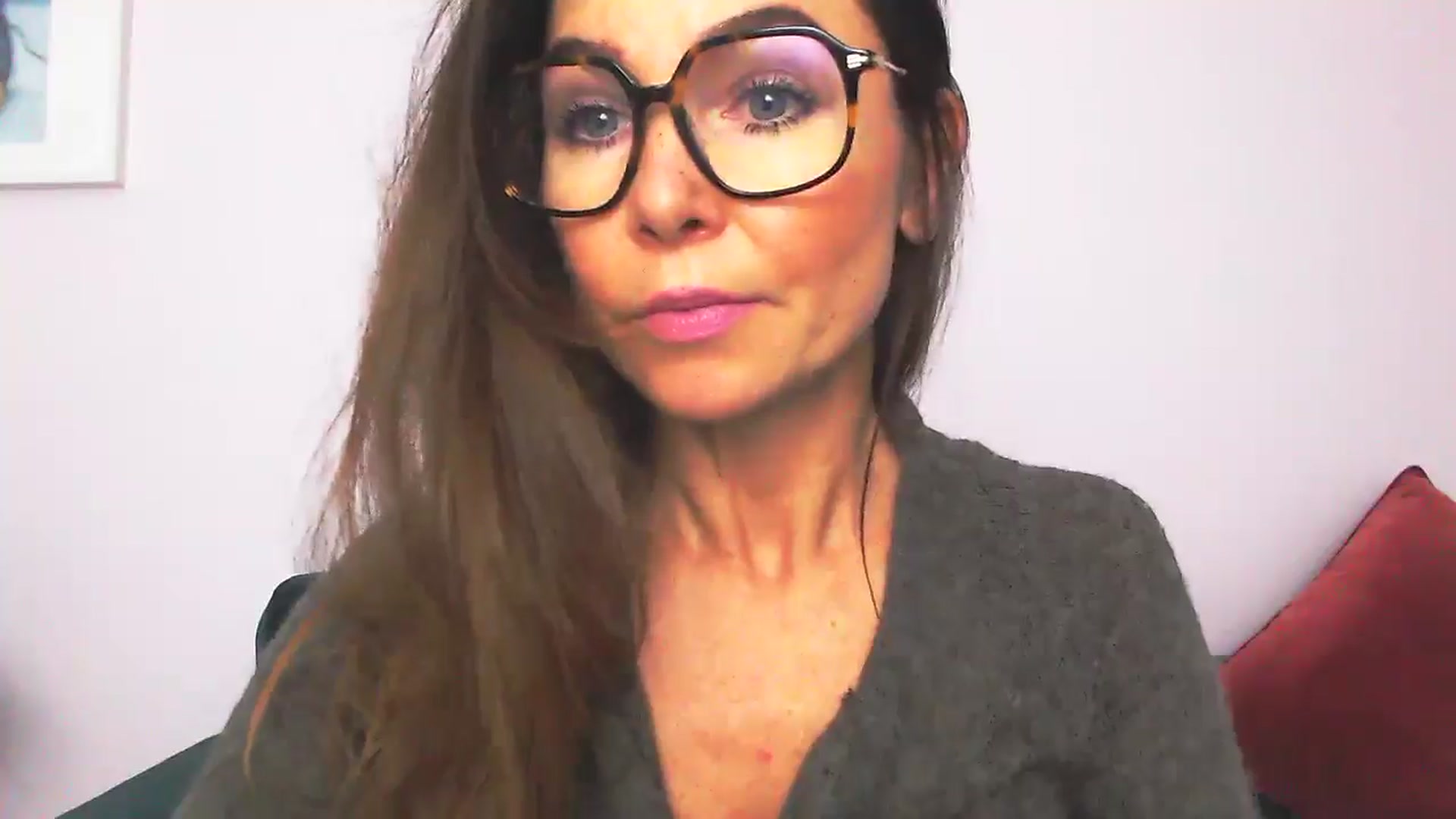 Gallery image thumbnail from Delilah_sweet's myfreecams stream on, 09/25/2025, 14:53 image 3 of 20