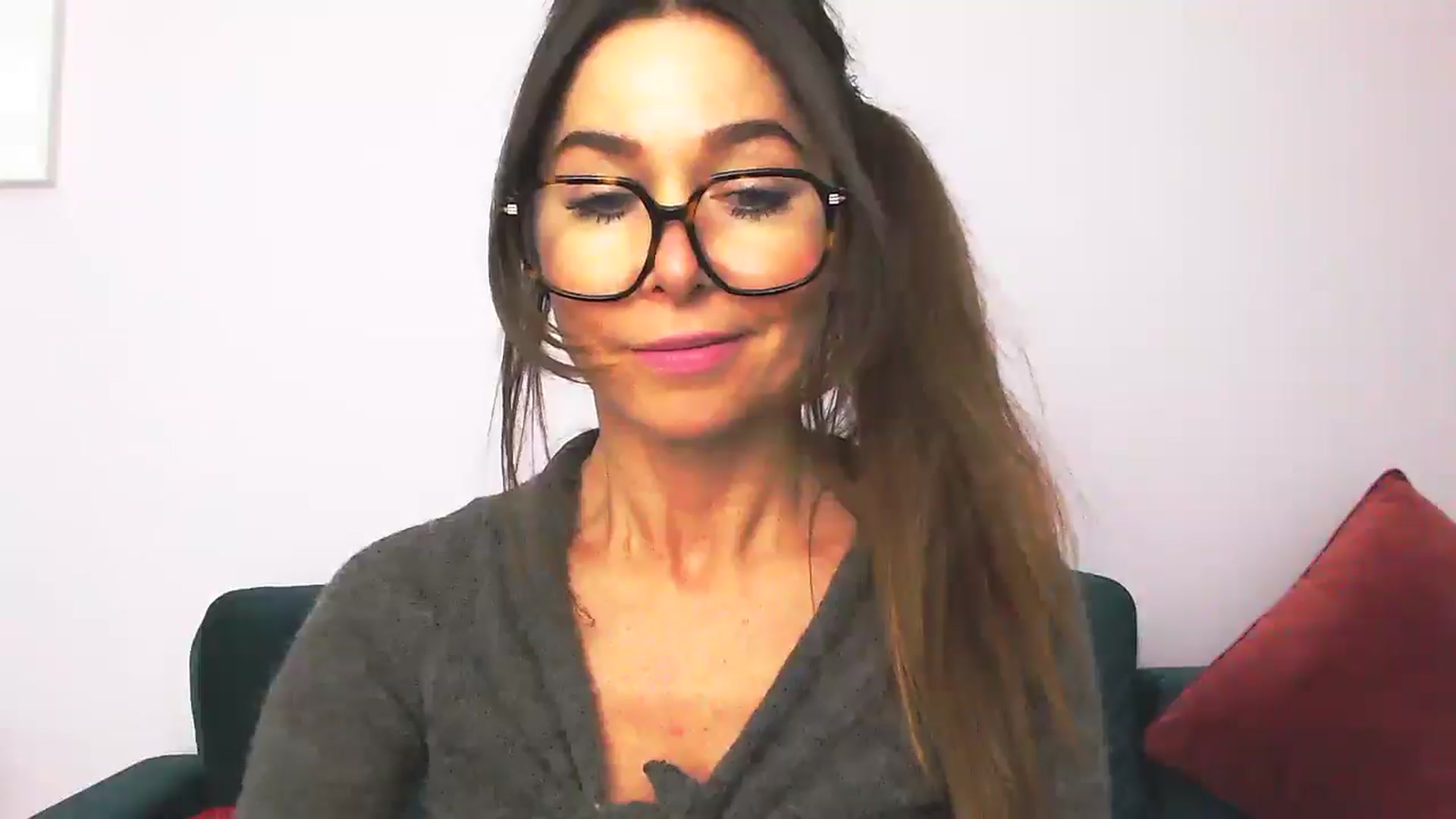 Gallery image thumbnail from Delilah_sweet's myfreecams stream on, 09/25/2025, 16:59 image 3 of 20