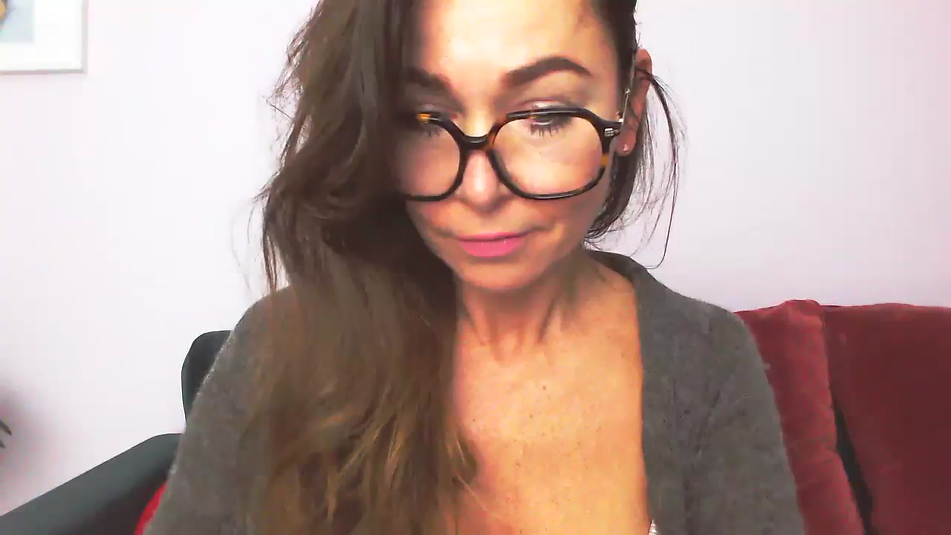 Gallery image thumbnail from Delilah_sweet's myfreecams stream on, 10/01/2025, 15:18 image 4 of 20