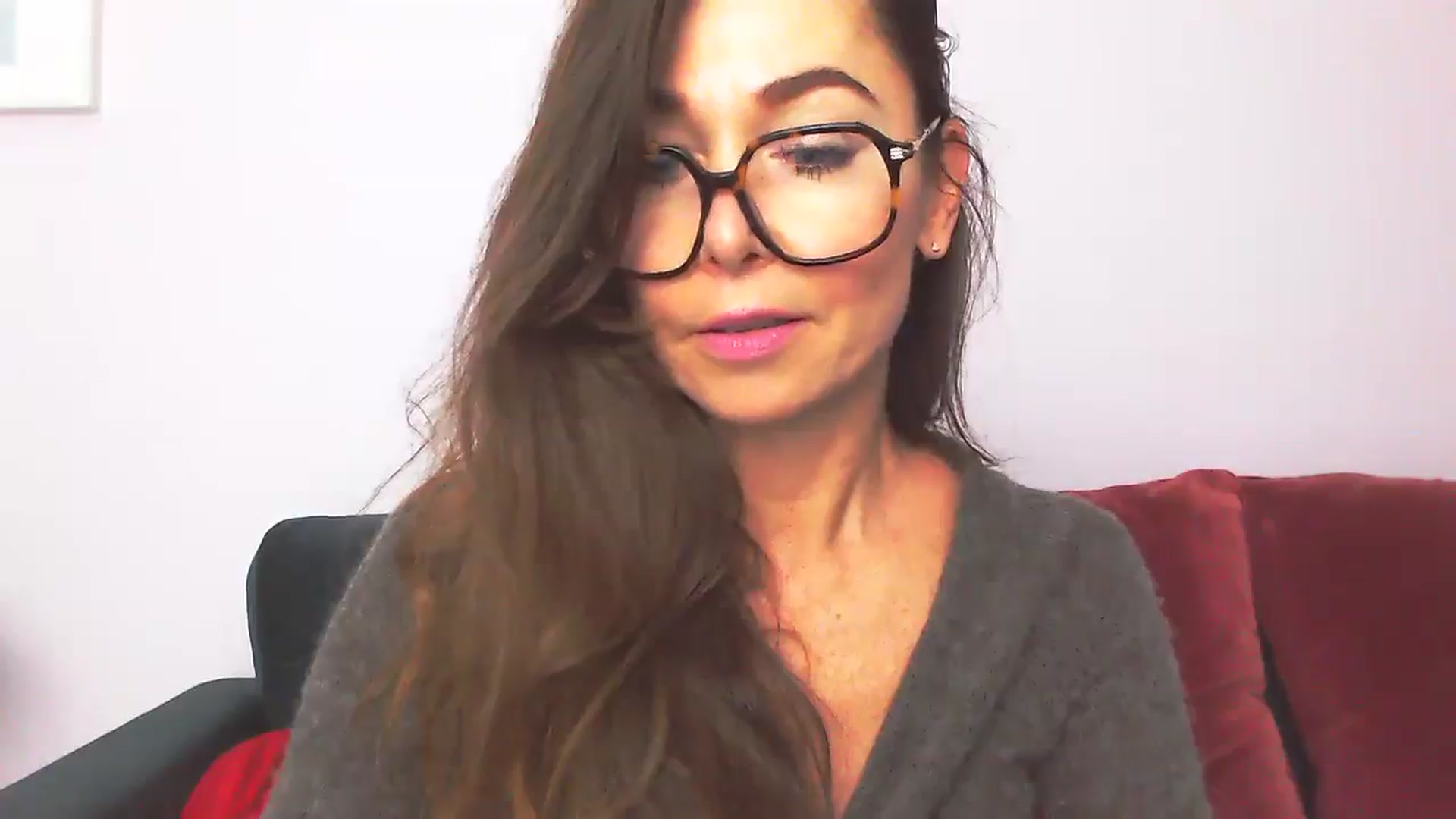 Gallery image thumbnail from Delilah_sweet's myfreecams stream on, 10/01/2025, 16:03 image 12 of 20