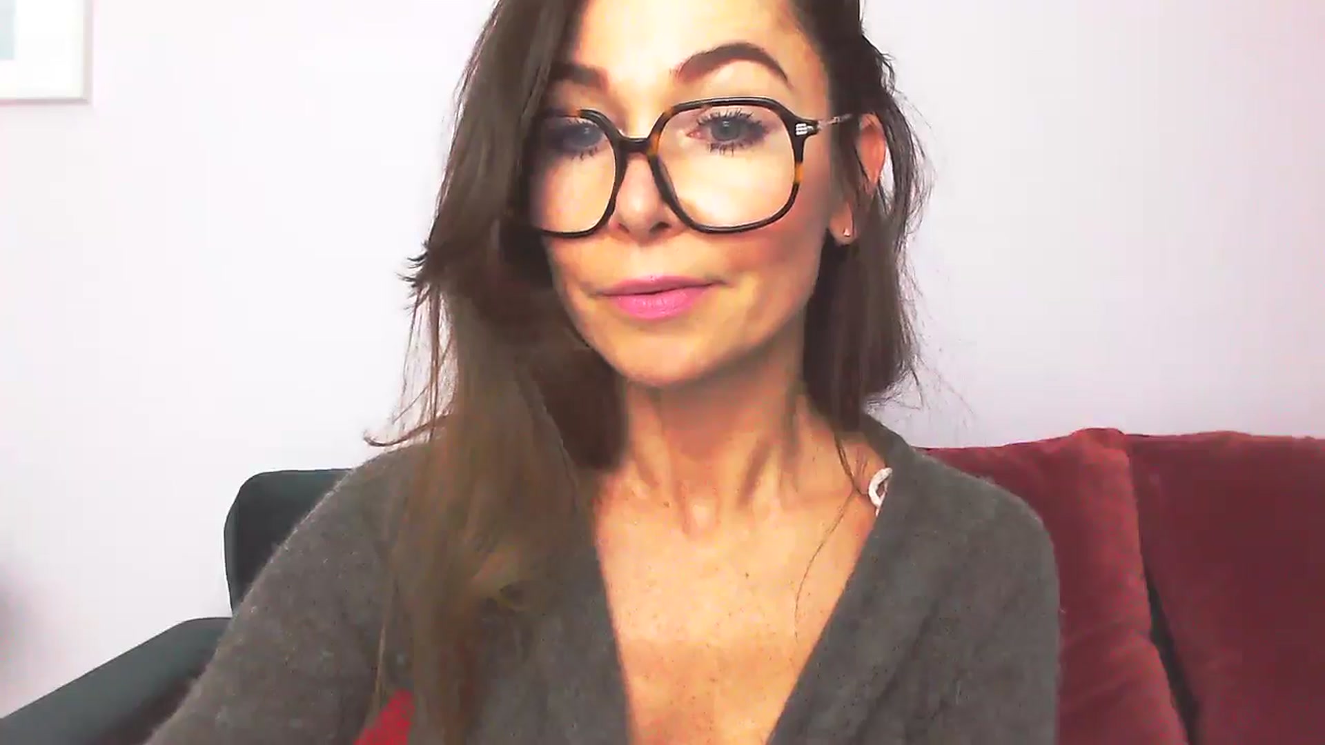 Gallery image thumbnail from Delilah_sweet's myfreecams stream on, 10/01/2025, 16:03 image 6 of 20