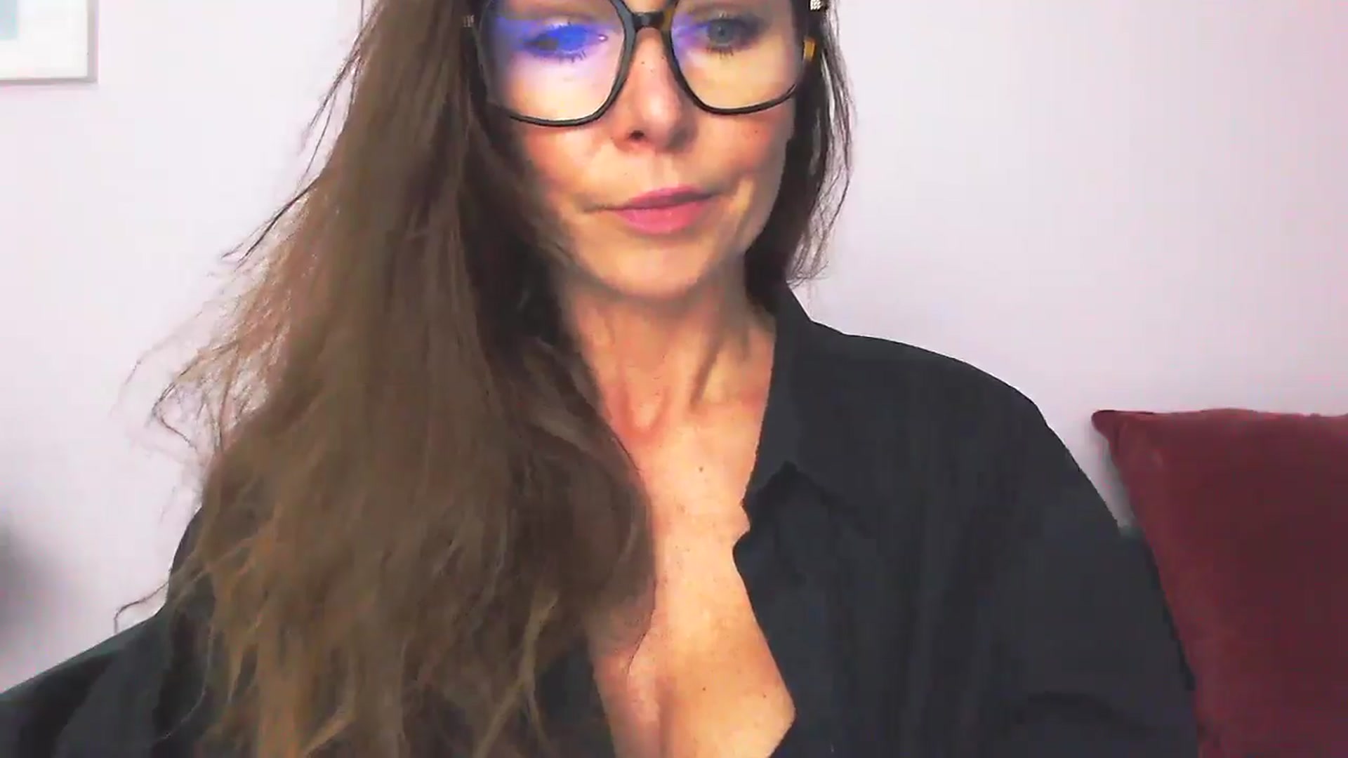 Gallery image thumbnail from Delilah_sweet's myfreecams stream on, 10/02/2025, 14:34 image 14 of 20