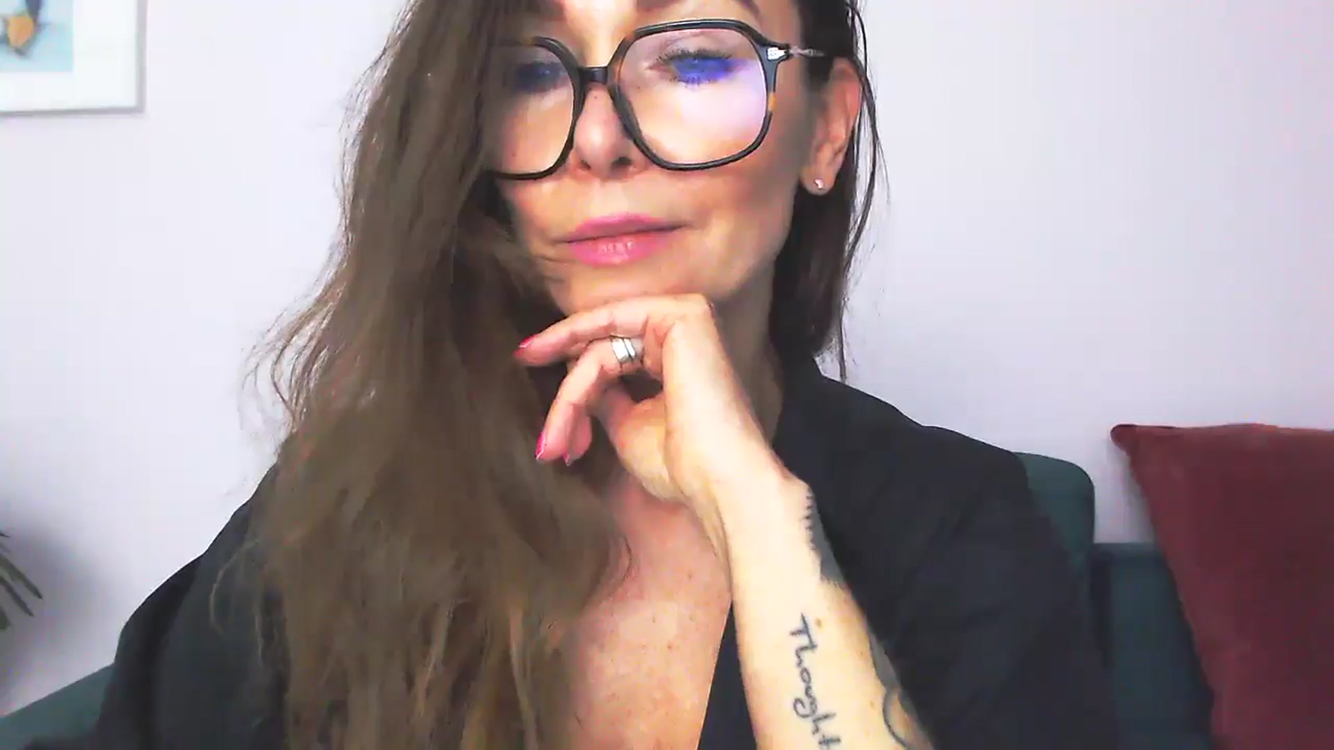 Gallery image thumbnail from Delilah_sweet's myfreecams stream on, 10/02/2025, 15:27 image 16 of 20