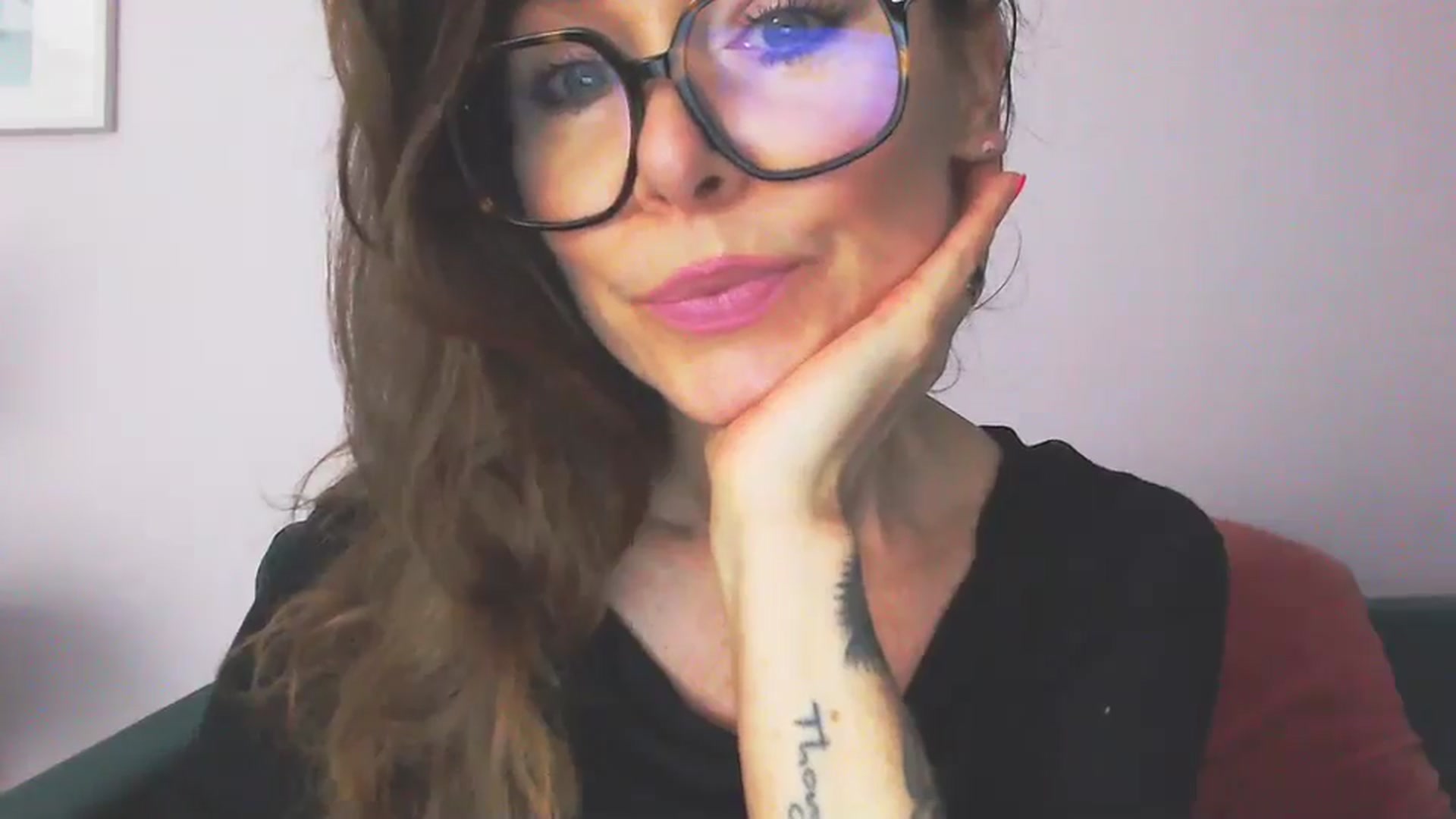 Gallery image thumbnail from Delilah_sweet's myfreecams stream on, 10/08/2025, 16:04 image 4 of 20