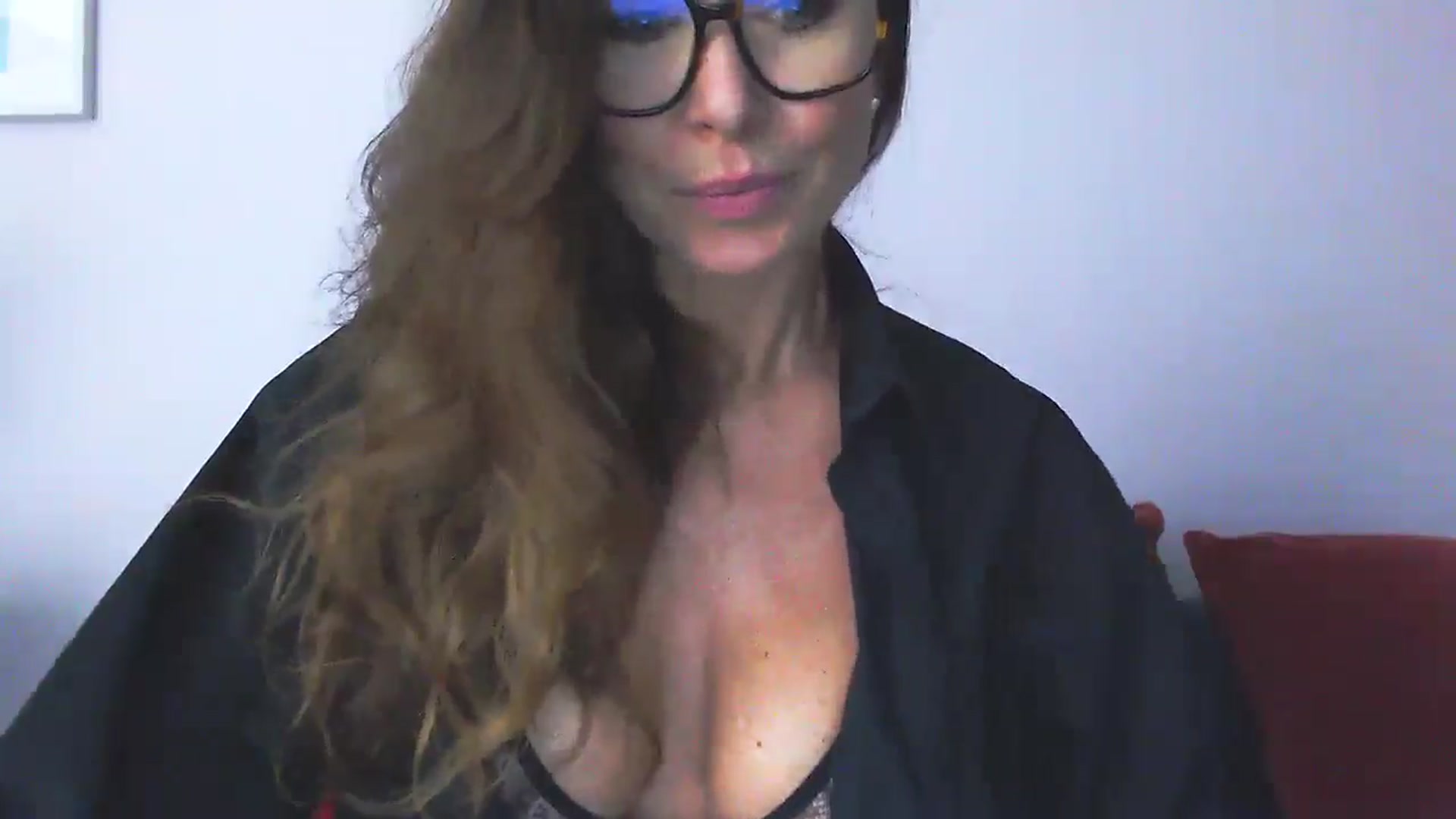 Gallery image thumbnail from Delilah_sweet's myfreecams stream on, 10/13/2025, 16:03 image 7 of 20