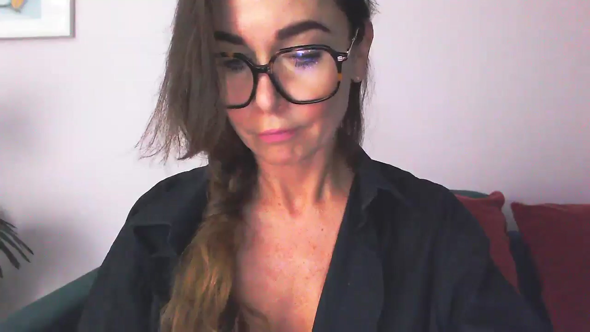 Gallery image thumbnail from Delilah_sweet's myfreecams stream on, 10/13/2025, 17:17 image 8 of 20