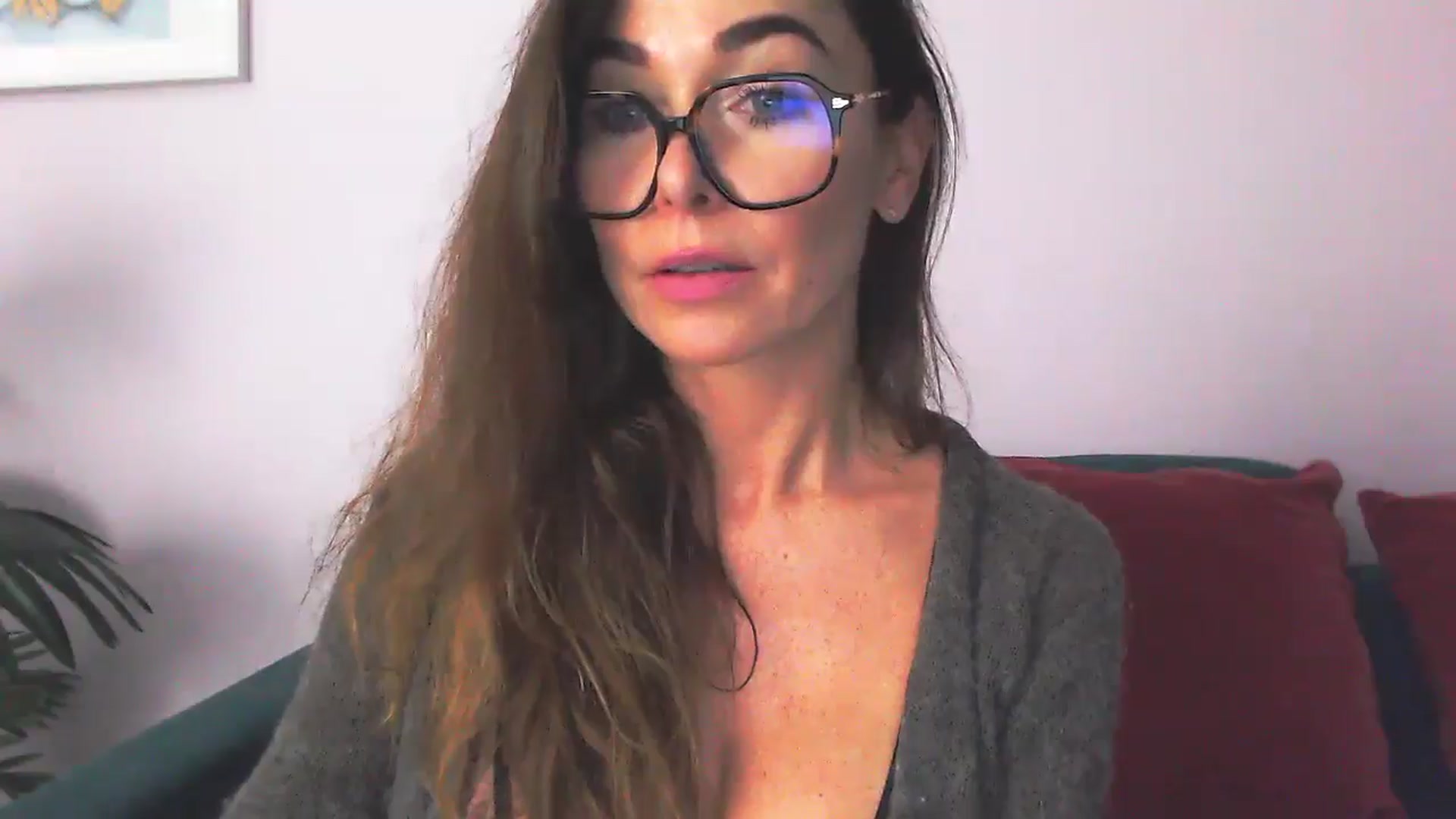 Gallery image thumbnail from Delilah_sweet's myfreecams stream on, 10/13/2025, 18:10 image 20 of 20